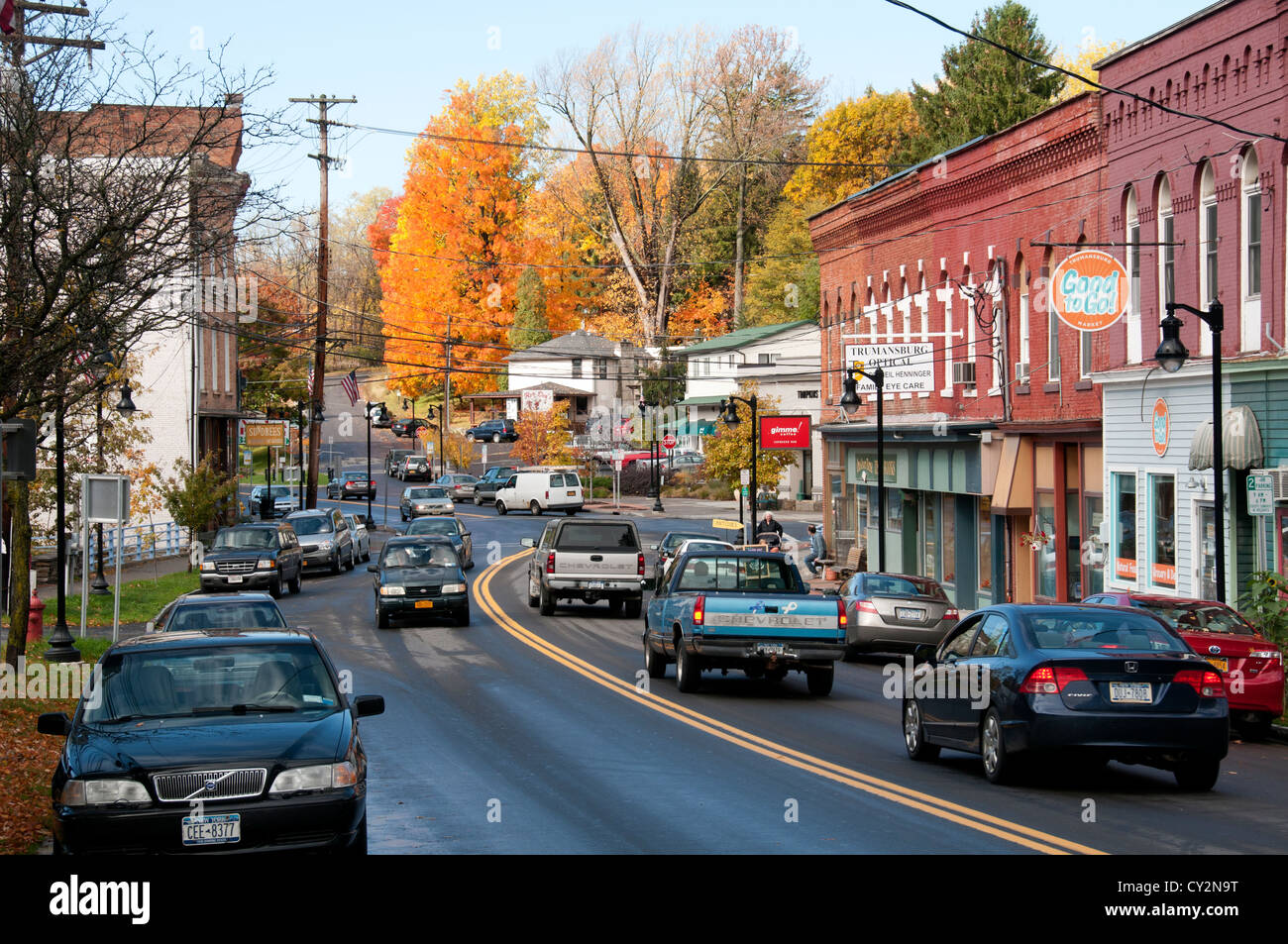 Small town main street autumn hires stock photography and images Alamy