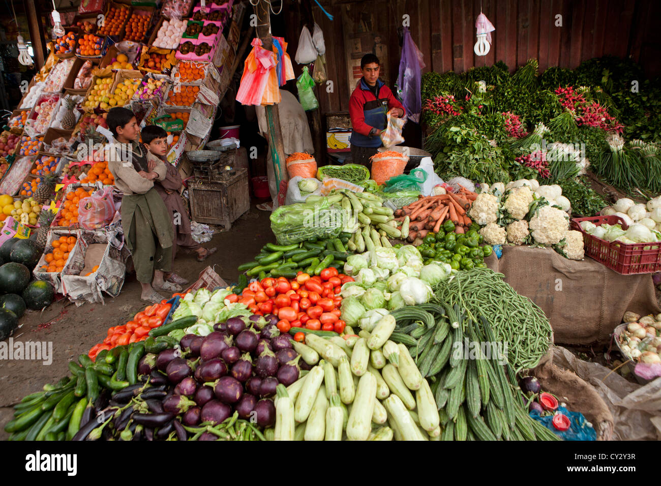vegetable market in Kabul Stock Photo Alamy