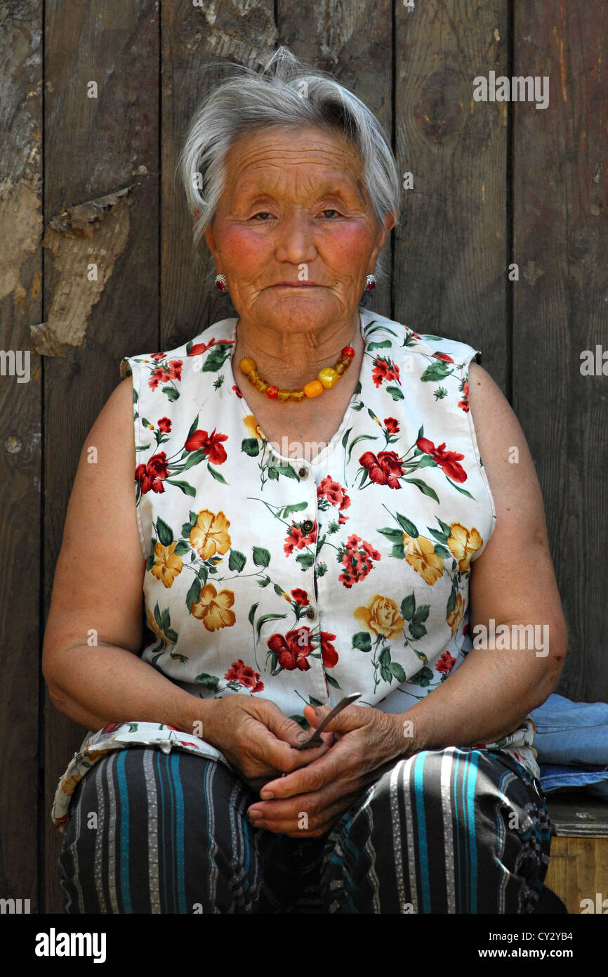 Mongolian woman hi-res stock photography and images - Alamy