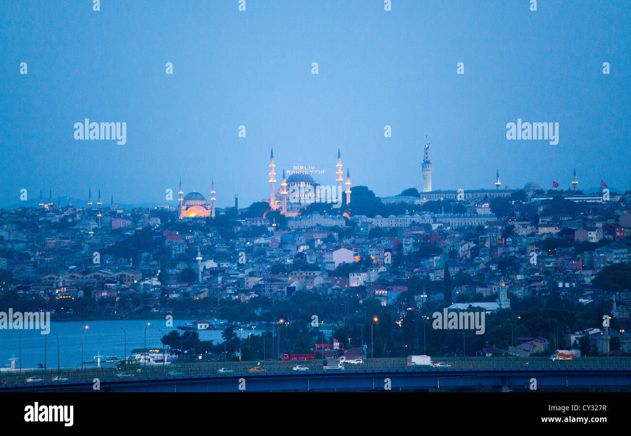 view from the 'Pierre Loti' viewpoint, looking at the golden horn, istanbul Stock Photo