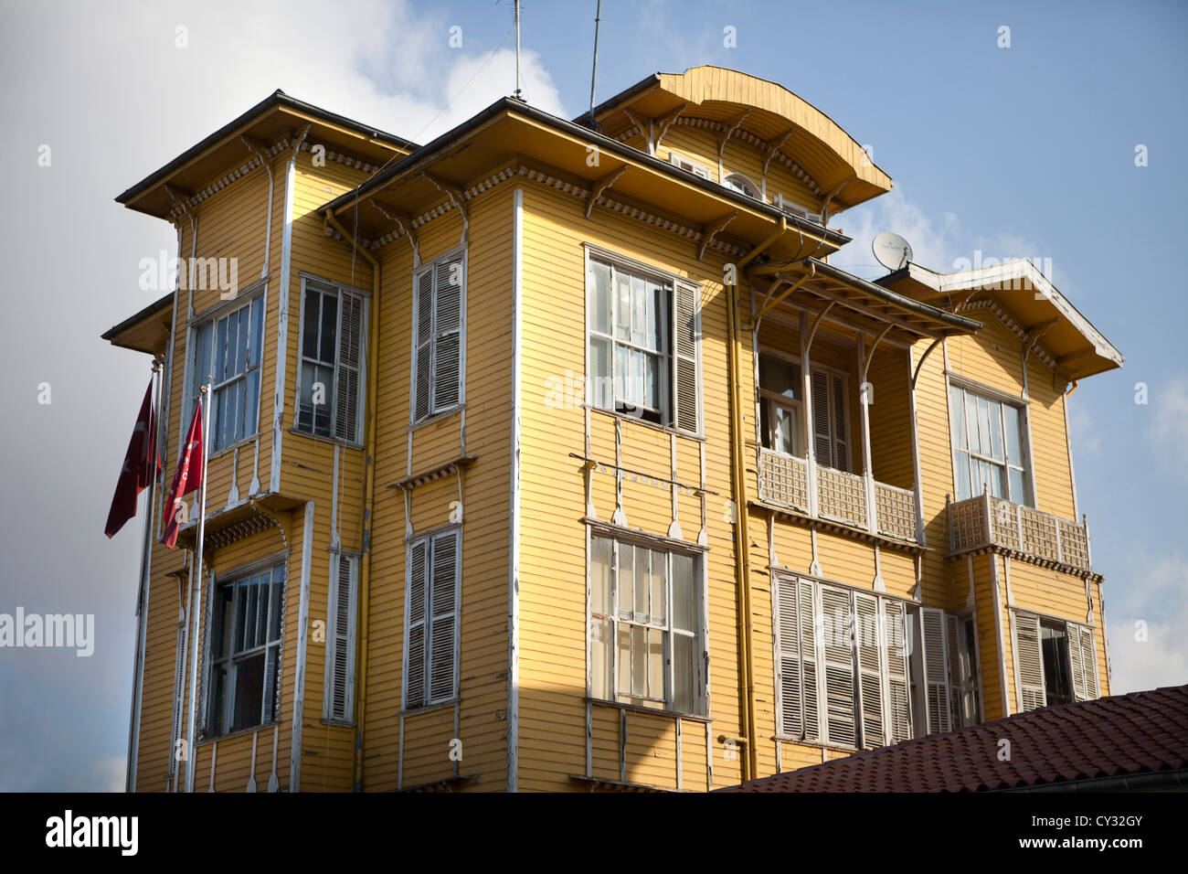 Turkish house exterior hi-res stock photography and images - Alamy