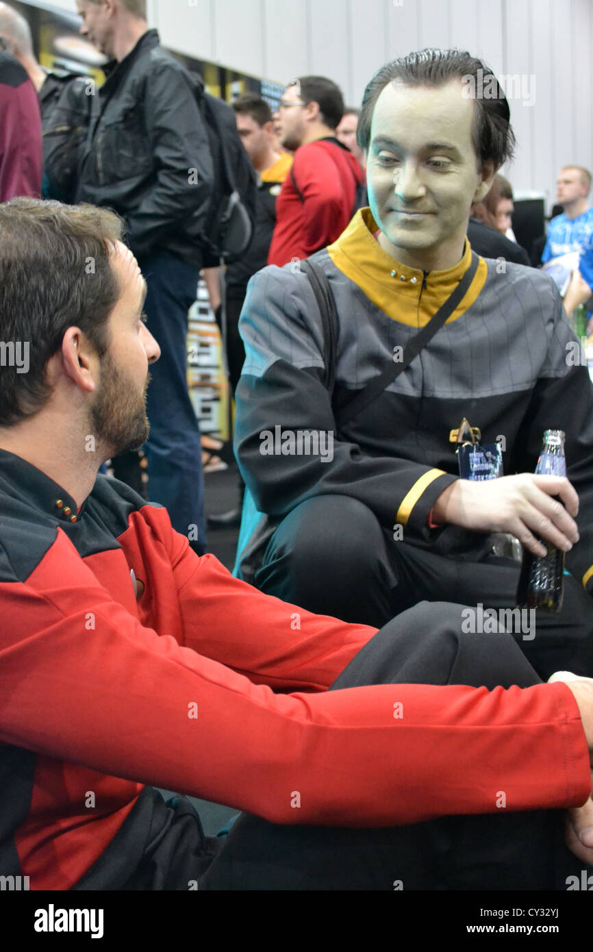 Star trek convention hires stock photography and images Alamy