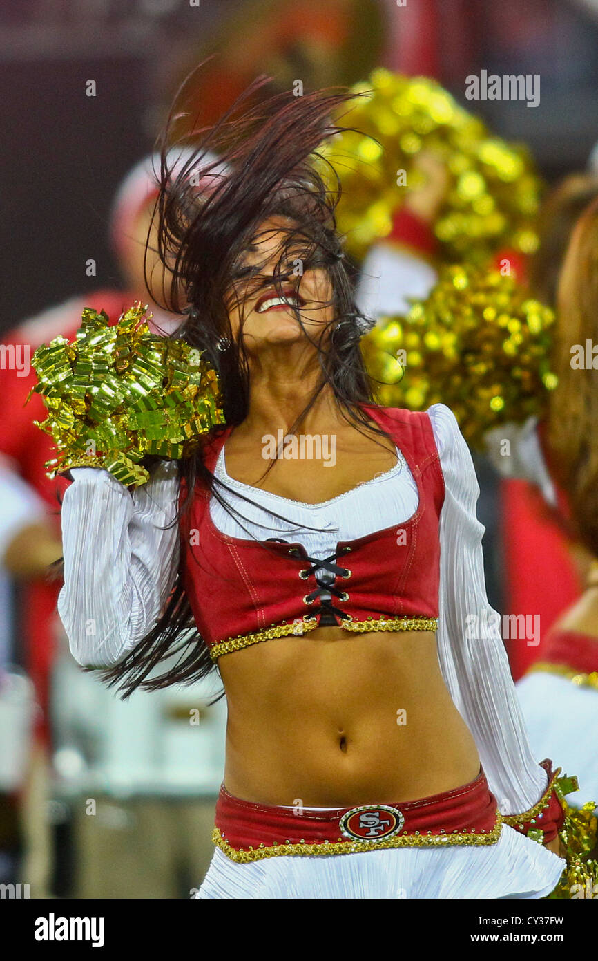 LONDON, GREAT BRITAIN - OCTOBER 31 Cheerleaders of the 49ers dance during the NFL International game. Stock Photo