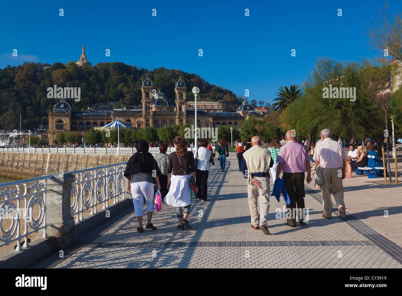 Spain, Basque Country Region, Guipuzcoa Province, San Sebastian, people ...