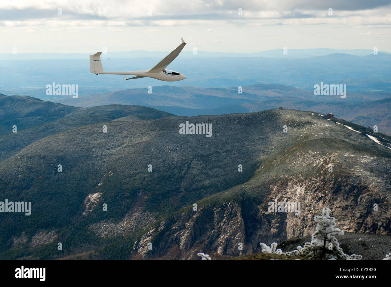 Glider plane hires stock photography and images Alamy