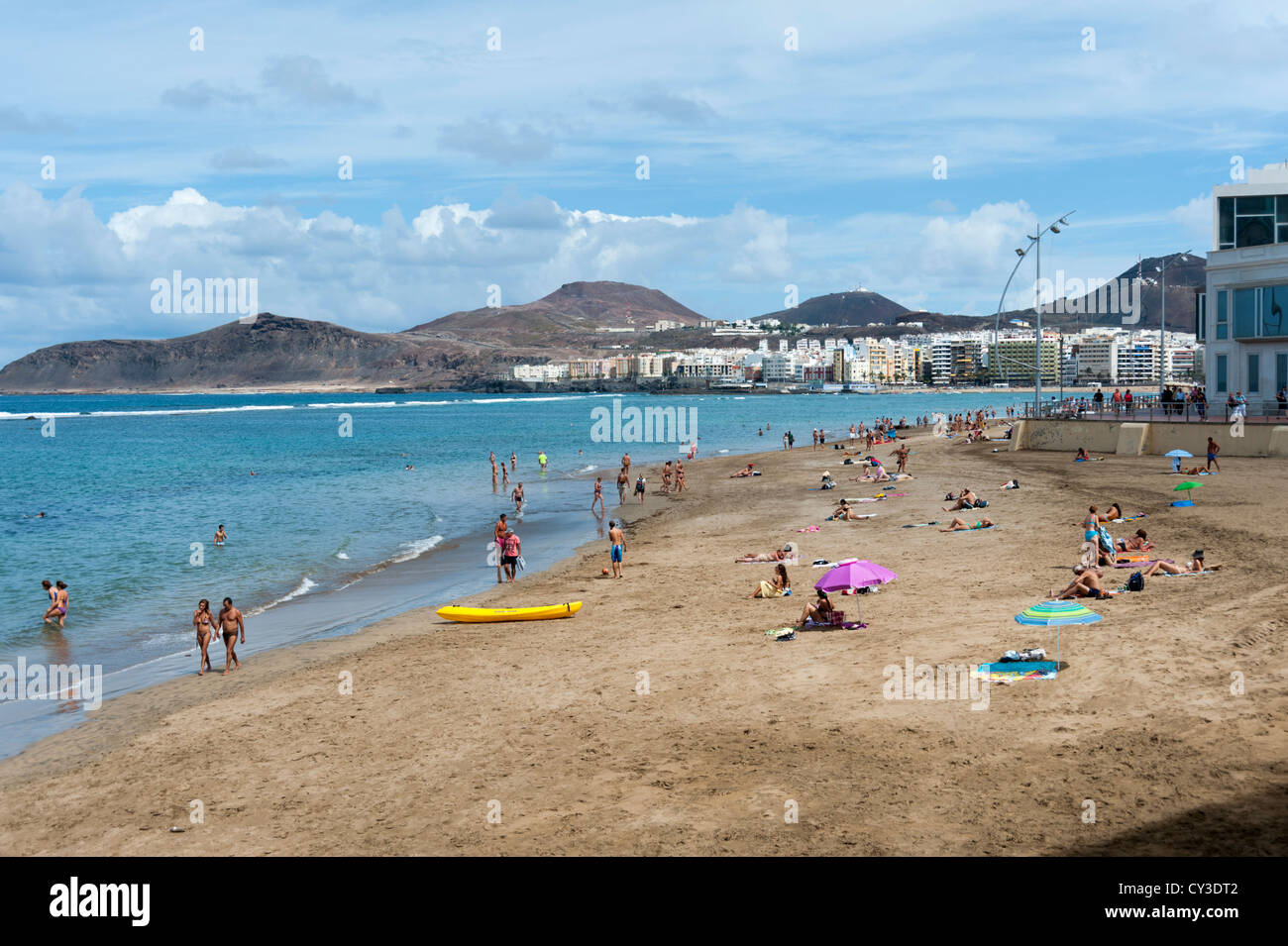 People on the beach at Playa de las Canteras, Las Palmas Gran Canaria ...