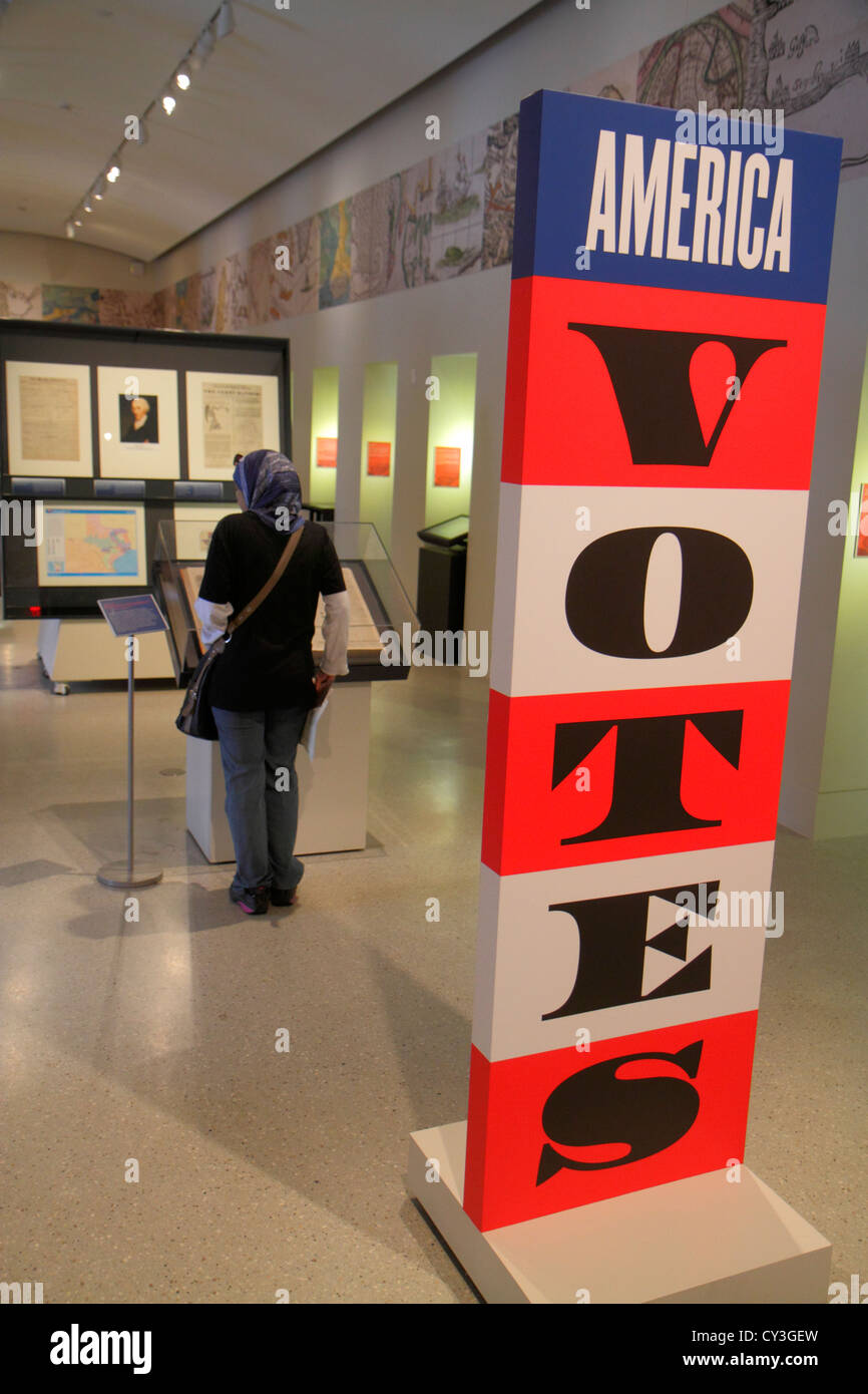 Boston Massachusetts,Copley Square,Boston Public Central Library,Norman B. Leventhal Map Center,exhibit exhibition collectionAmerica Votes,Islamic,Mus Stock Photo