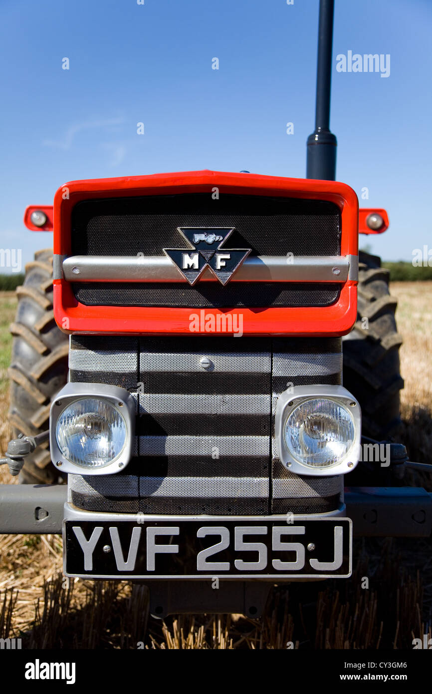 Massey Ferguson 135 vintage tractor. Made between the years 1964 - 1975. Seen here in classic Red. Stock Photo