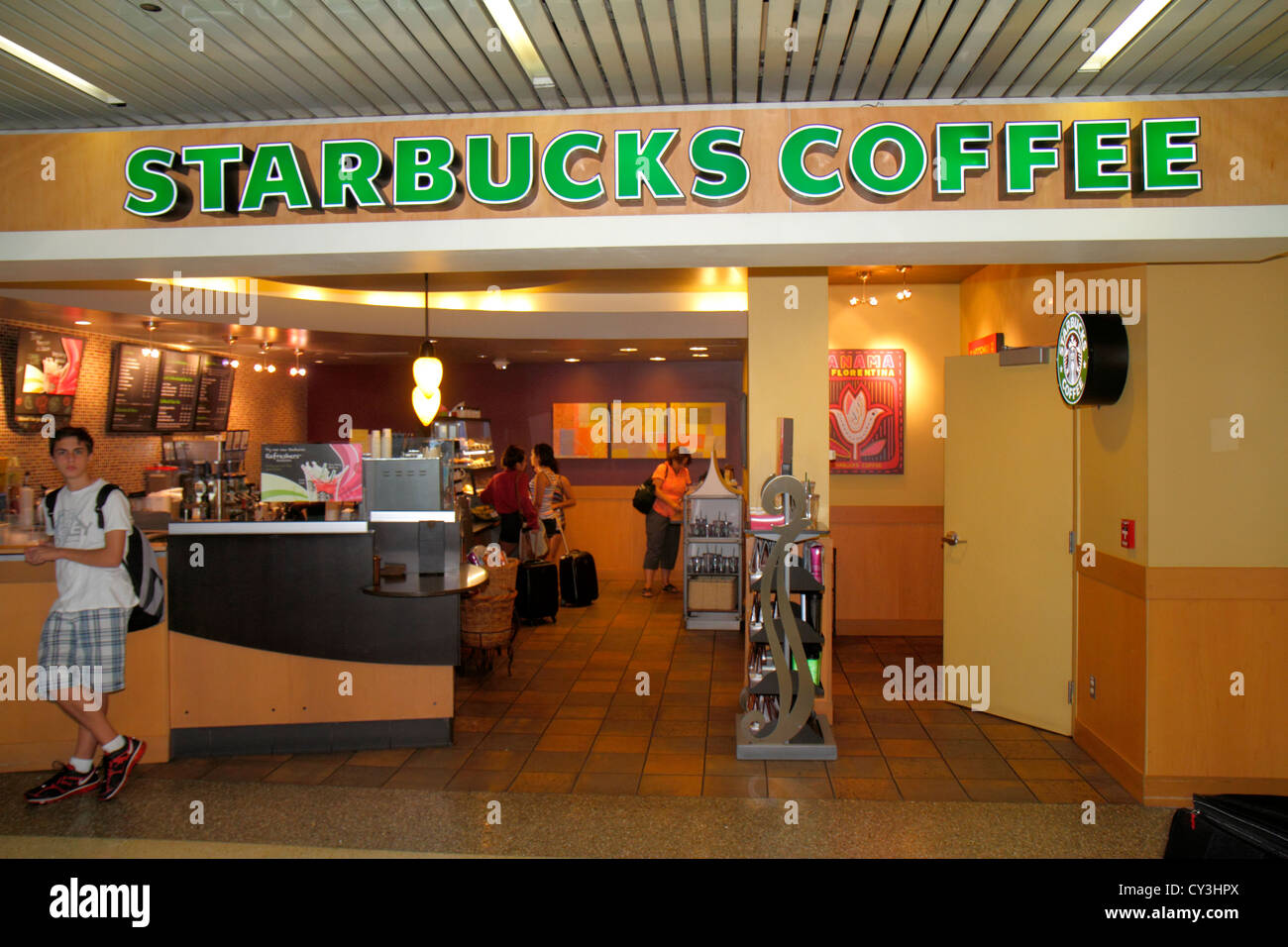 Boston Massachusetts,Logan International Airport,BOS,terminal,cafe