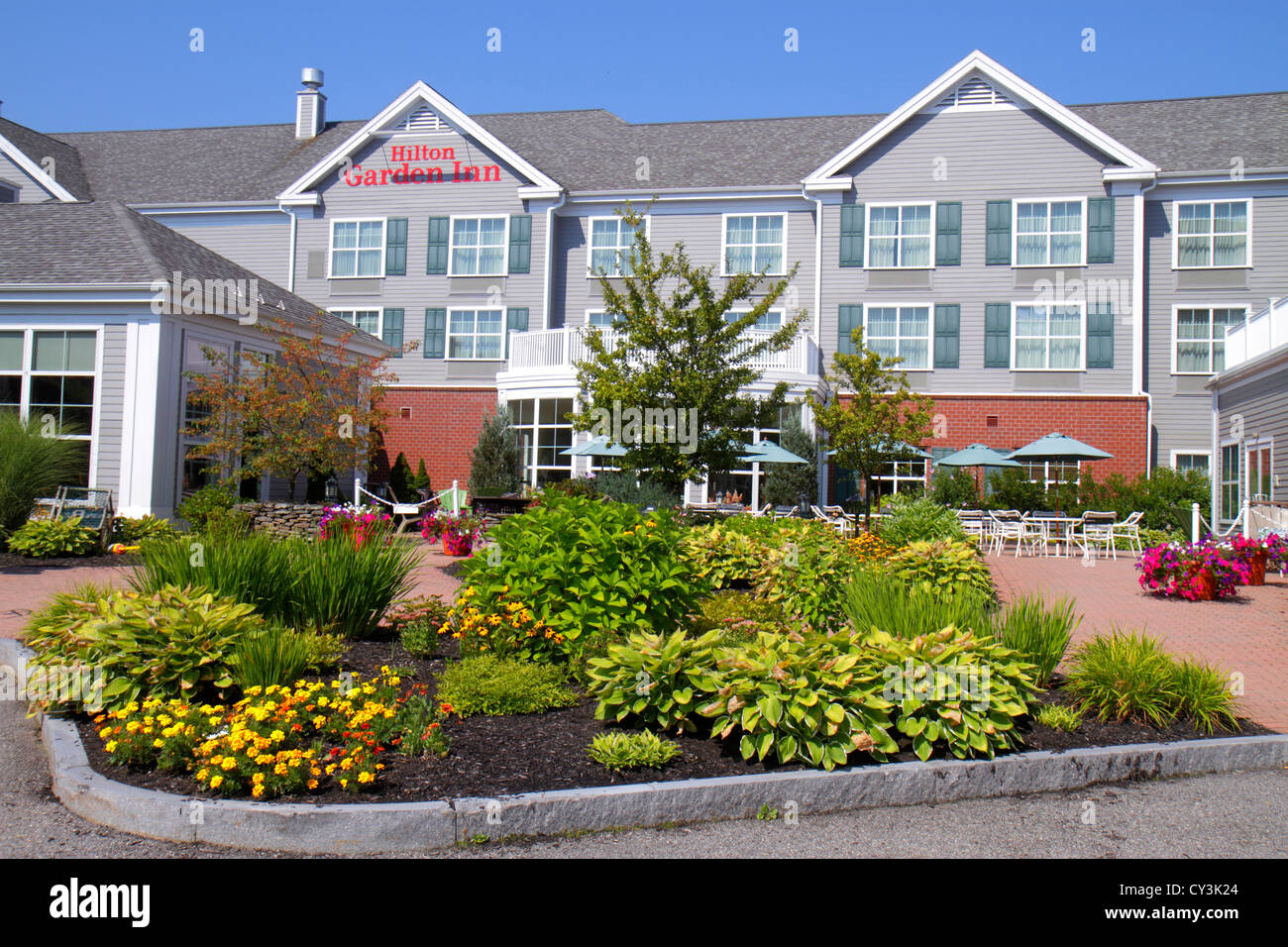 Maine Freeport,Hilton Garden Inn,motel,hotel,front,outside exterior,entrance,landscape,flower,ME120826003 Stock Photo