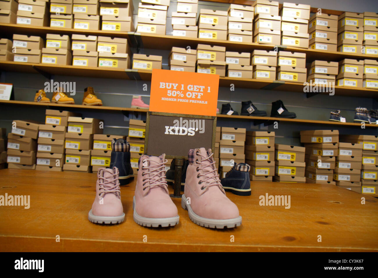 Timberland store hi-res stock photography and images - Alamy