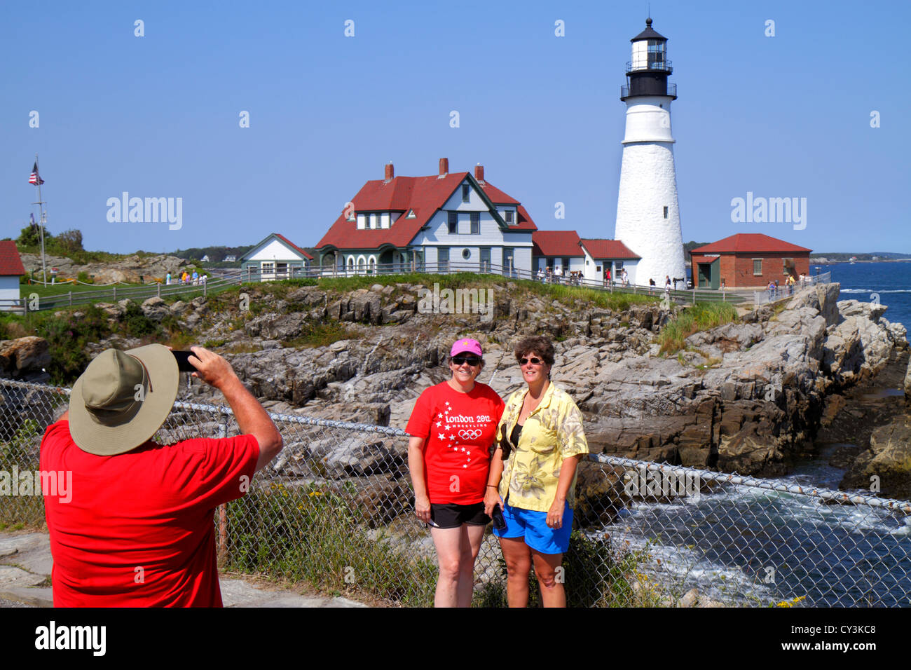 Portland Maine,New England,Cape Elizabeth,Portland Head Light,lighthouse,Keeper's Quarters,Fort Ft. Williams Park,Casco Bay water,Atlantic O Stock Photo
