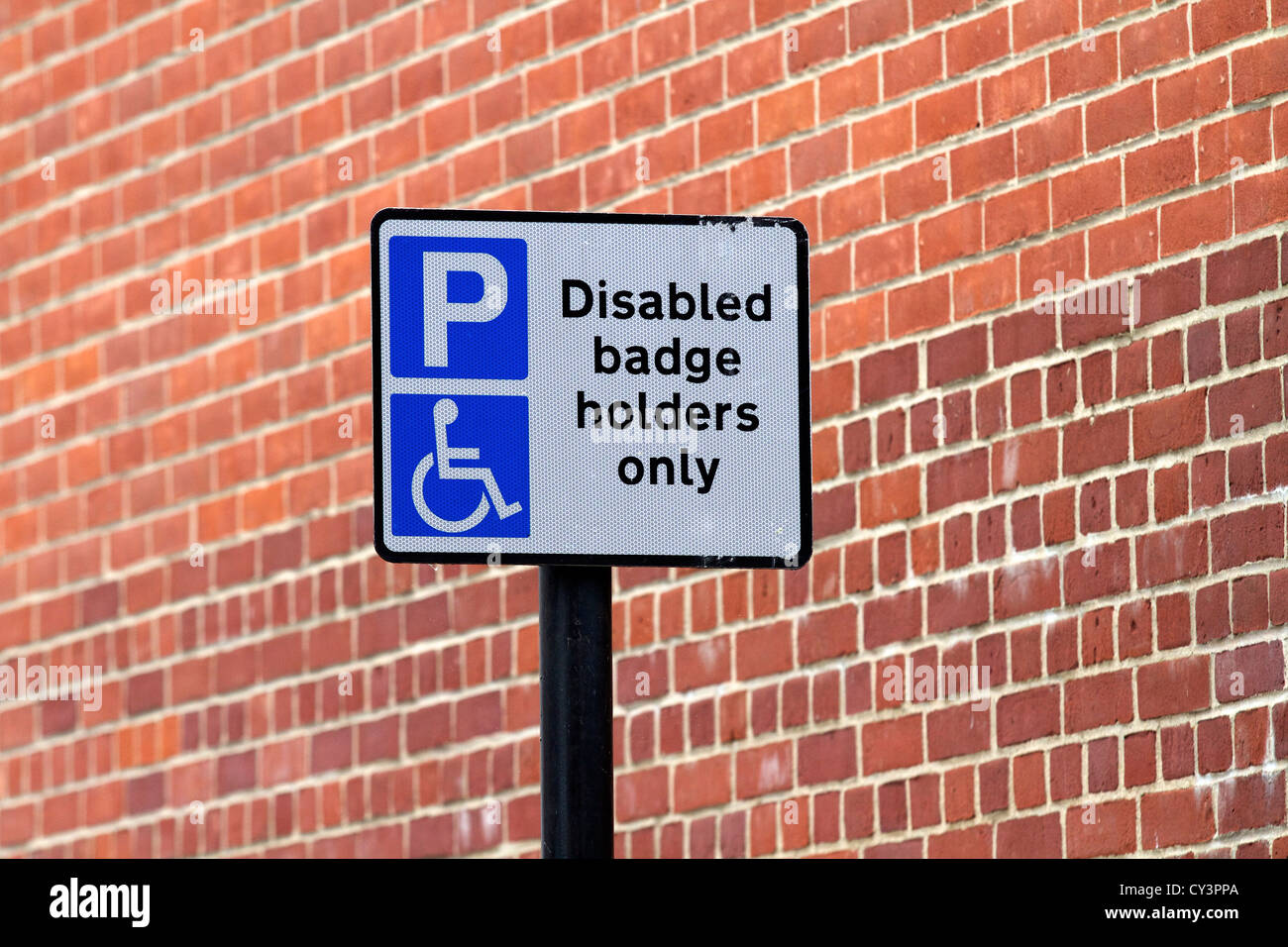 Disabled badge holders only sign Stock Photo Alamy