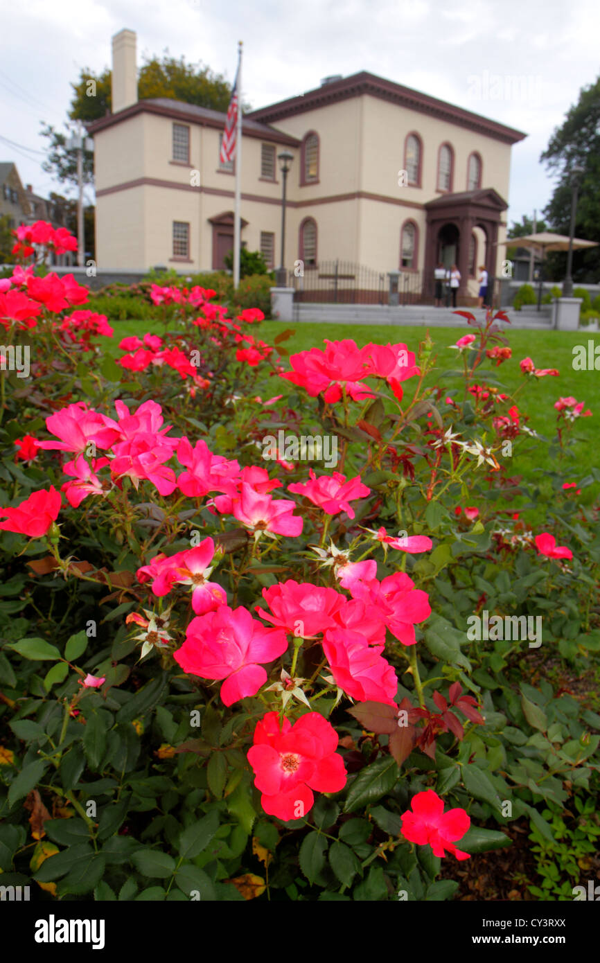 Rhode Island Newport,Patriot's Park,sign,Touro Synagogue National historic Site,1763,US oldest synagogue building,museum,flower,roses,Jewish,religion, Stock Photo