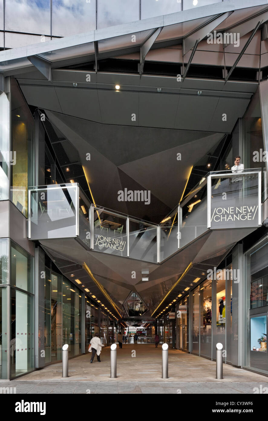 One New Change, London, United Kingdom. Architect: Jean Nouvel, 2010. Watling Street entrance to shopping mall. Stock Photo