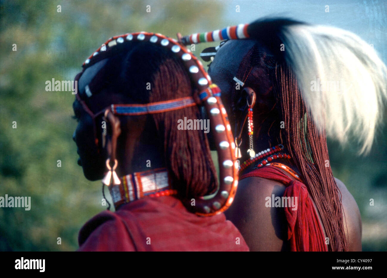 DISTINCTIVE HEADRESS WORN BY A COUPLE OF MASSAI IN KENYA Stock Photo