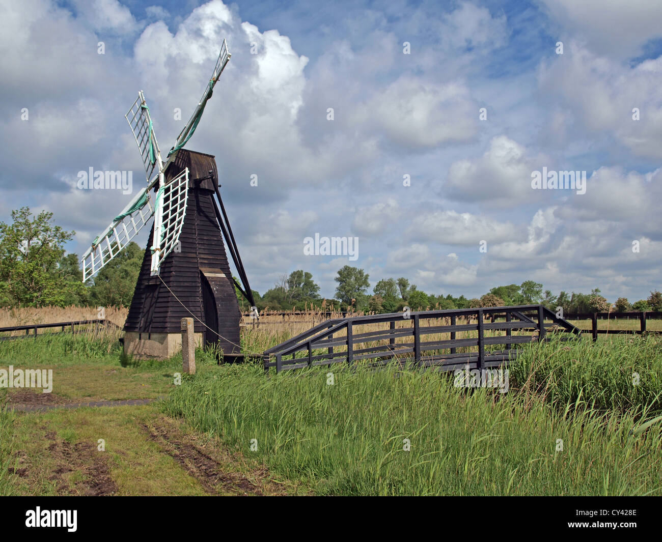 Wooden wind powered fen drainage pump at Wicken Fen Nature Reserve, Lode Lane,  Wicken,  Ely, Cambridge, East Anglia. Stock Photo