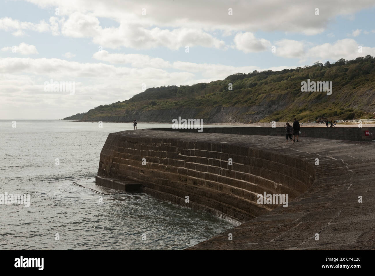 the cobb summer day in Lyme Regis Stock Photo