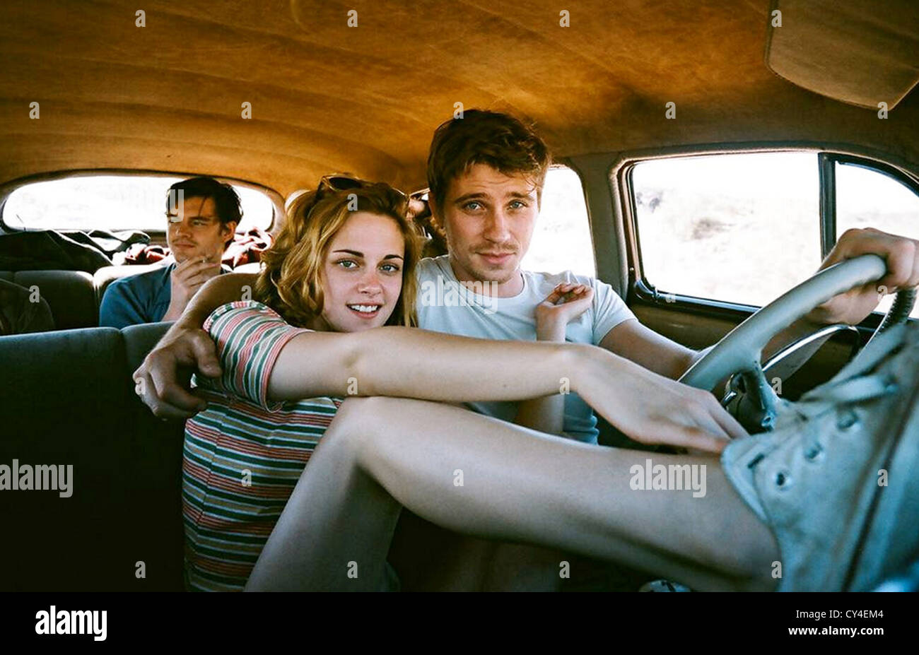 ON THE ROAD 2012 IFC Films production with from l: Sam Riley, Kristen Stewart and Garrett Hedlund Stock Photo