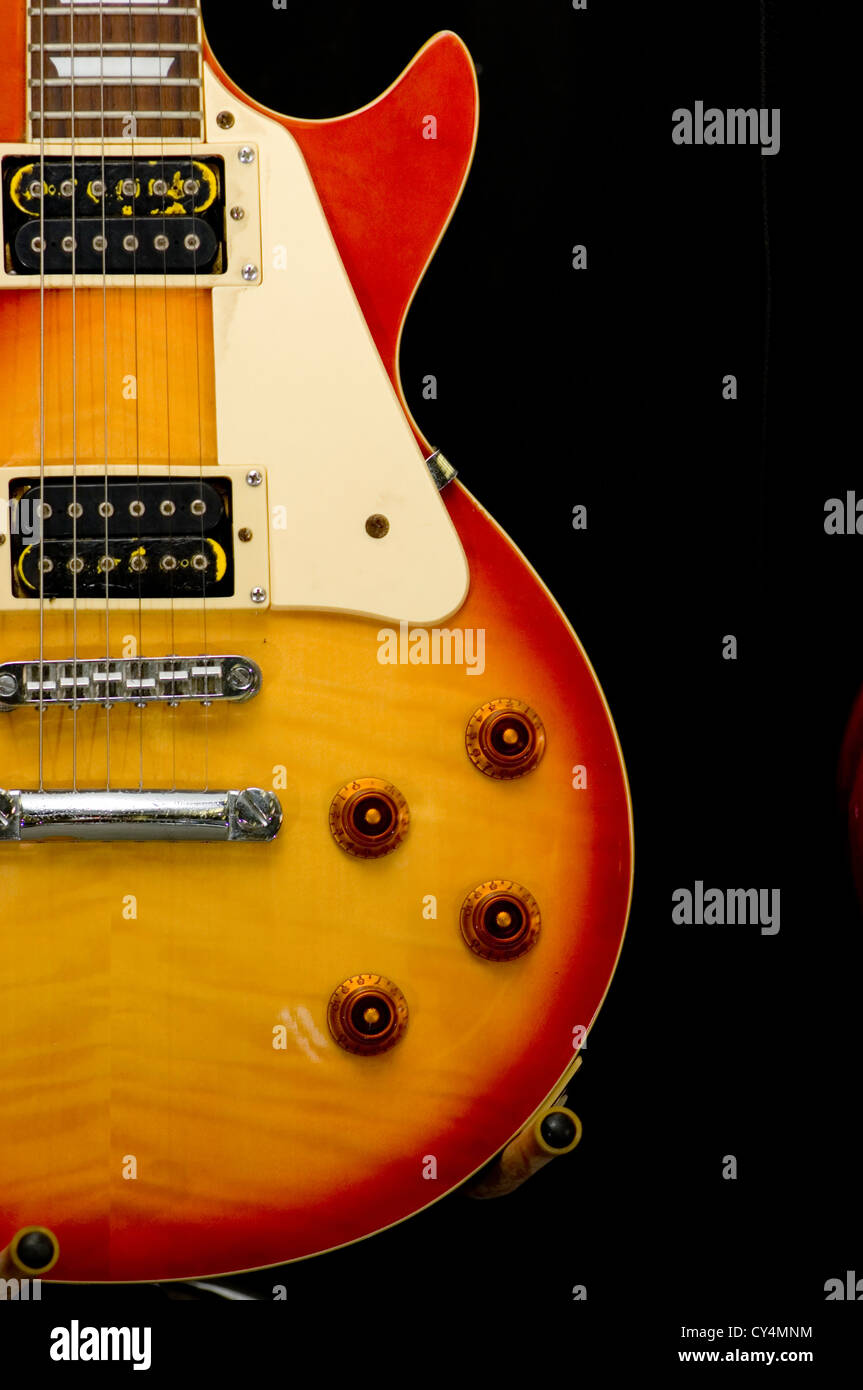 Gibson les paul sunburst hires stock photography and images Alamy