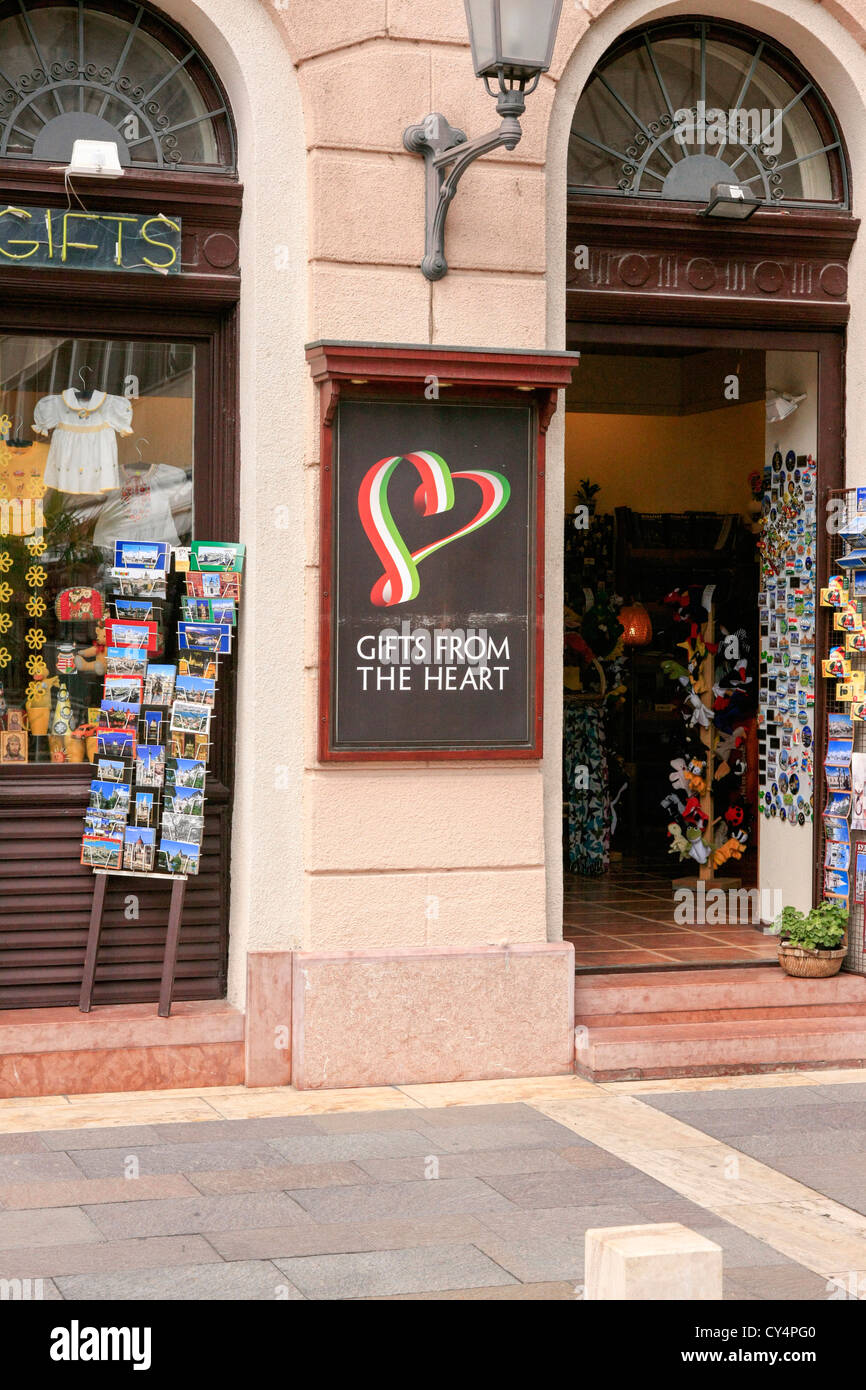 Budapest hungary souvenirs shop hires stock photography and images Alamy