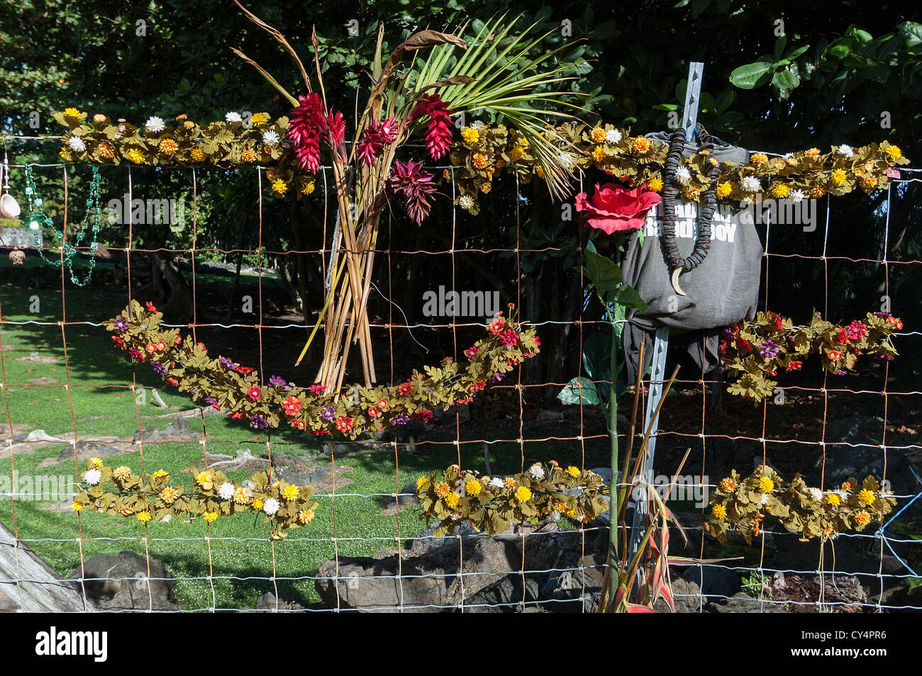 Elk284-4603 Hawaii, Maui, Hana, roadside shrine Stock Photo