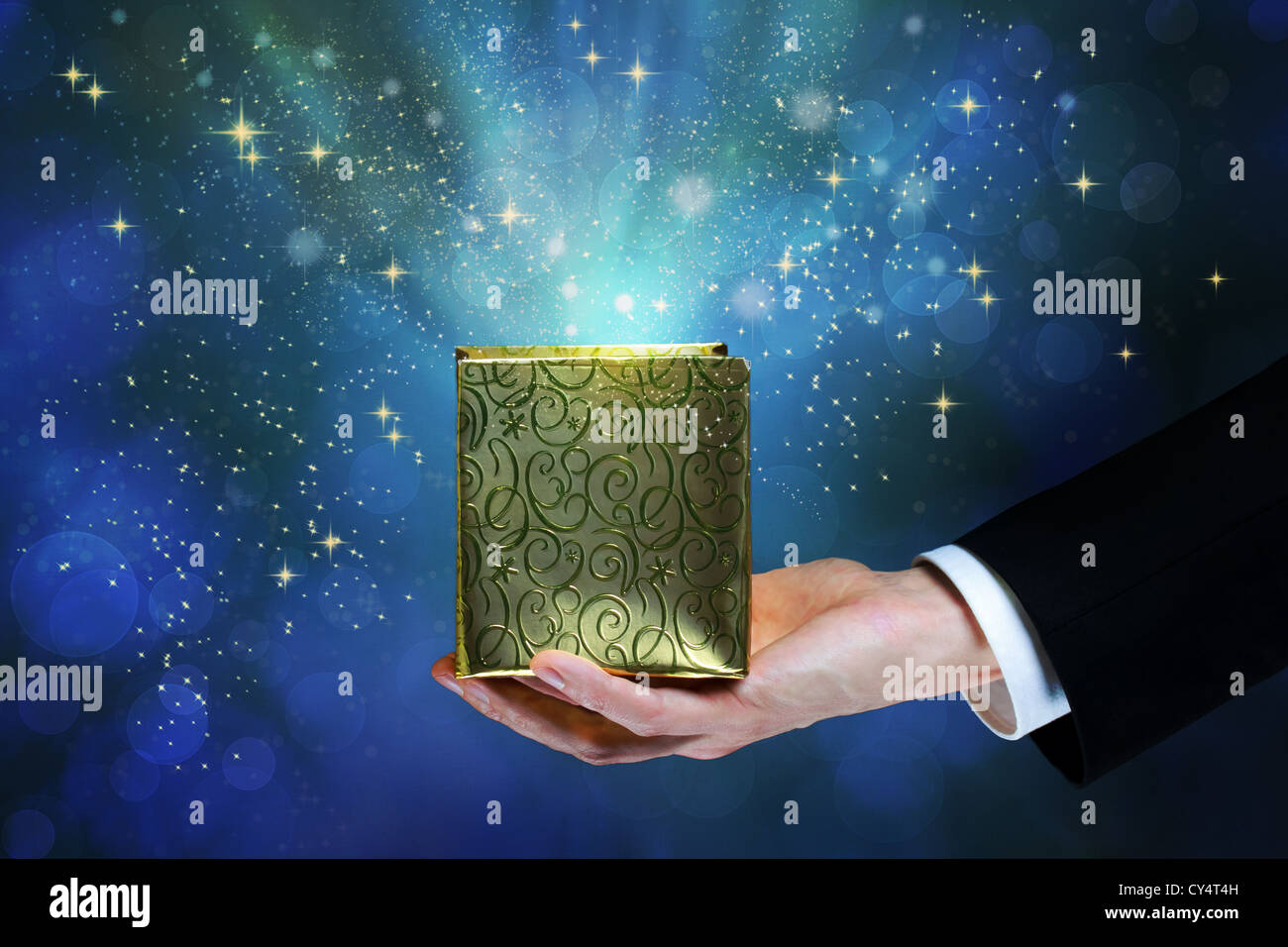 The magic box hi-res stock photography and images - Alamy