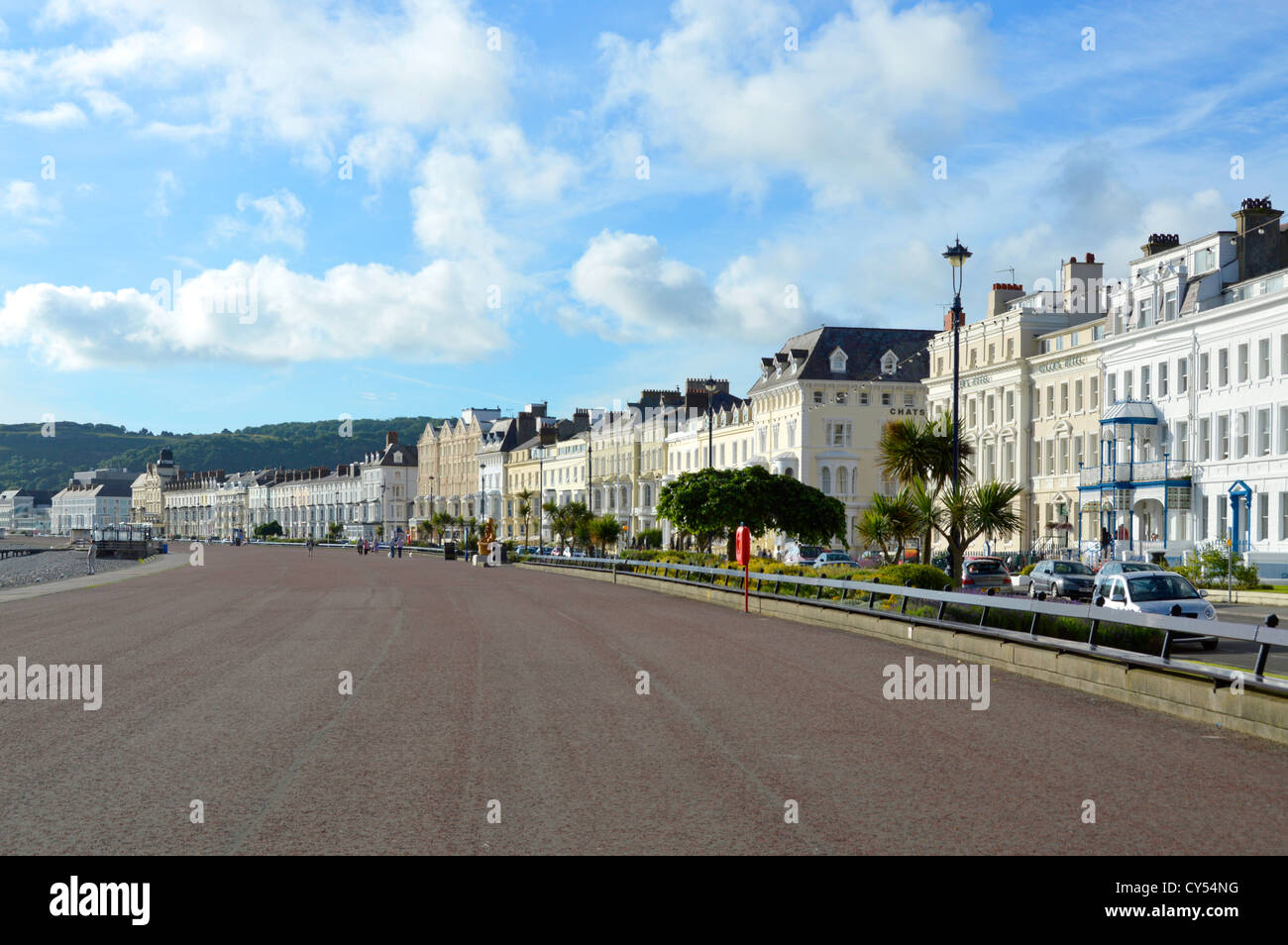 Llandudno the broad sweep of Llandudno Promenade and seafront hotels early morning summertime Llandudno Conwy Clwyd North Wales UK Stock Photo