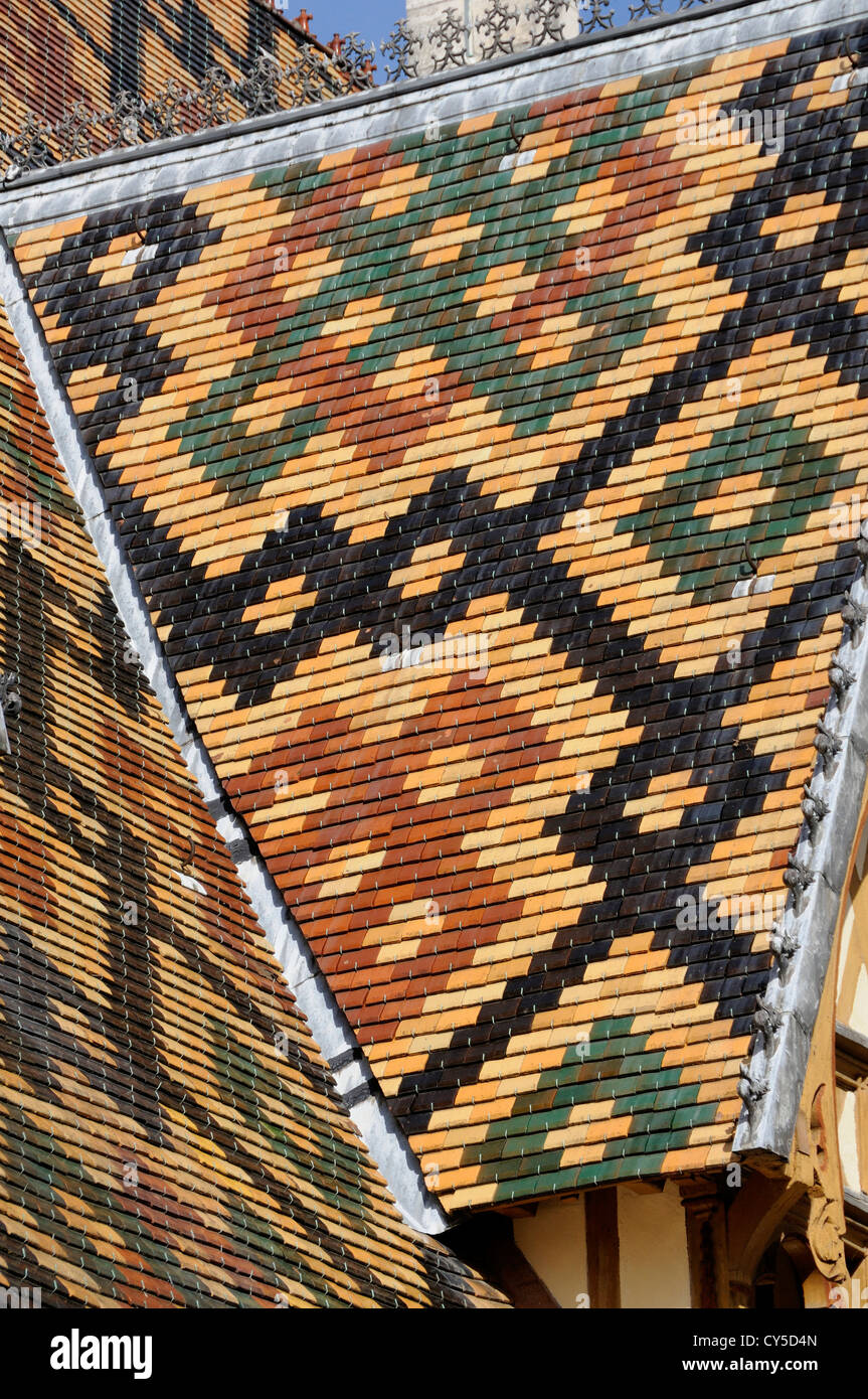 Hospices de Beaune roof tiles, Hotel Dieu, Beaune, Burgundy, Cote d'Or, France, Europe Stock Photo