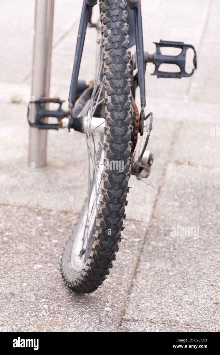 Straighten buckled bike wheel sales