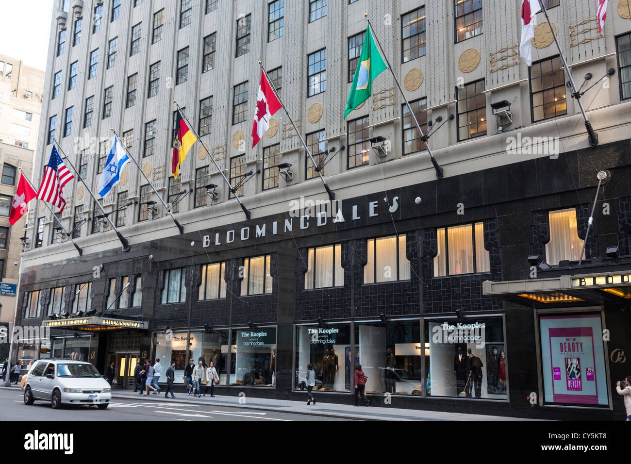 Bloomingdale&#39;s flagship store, Lexington Avenue, Manhattan, New York Stock Photo - Alamy