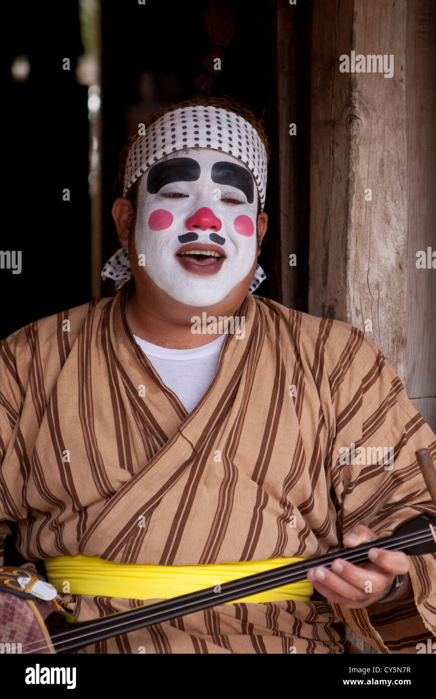 Japan japanese clown hires stock photography and images Alamy