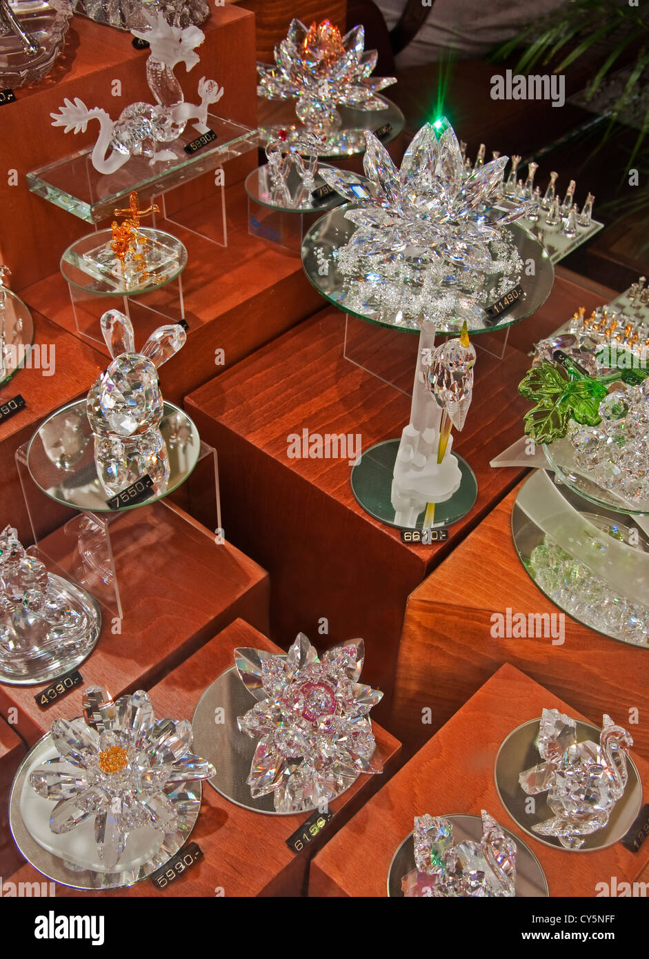 World crystal hires stock photography and images Alamy