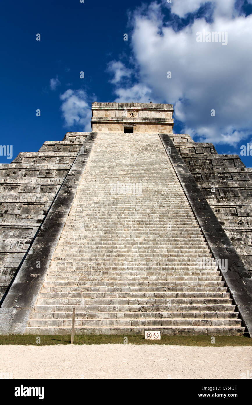 View up the stairs of El Castillo, the Mayan Pyramid to the god Kukulkan, the feathered serpent, at Chichen Itza, Mexico. Stock Photo