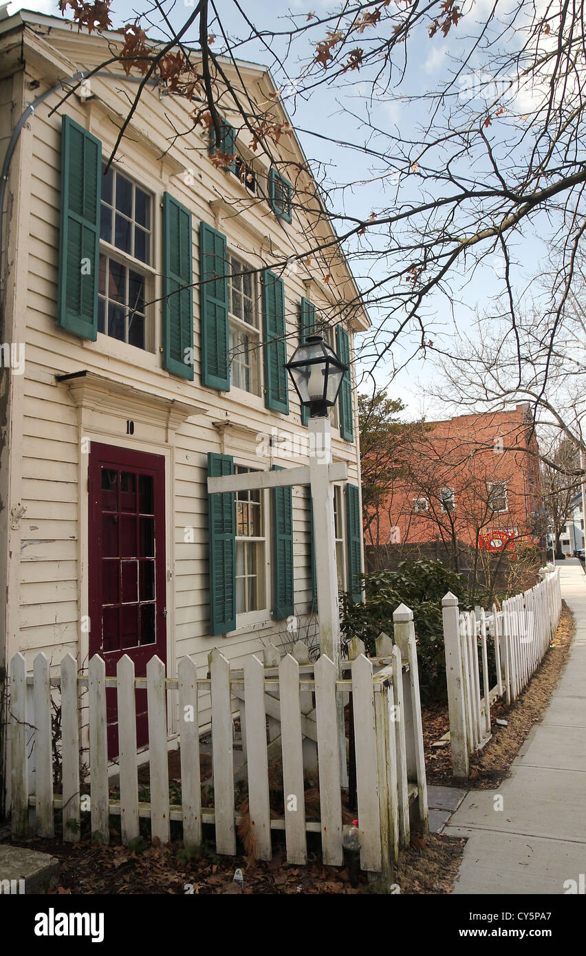 Old house home kinderhook hires stock photography and images Alamy