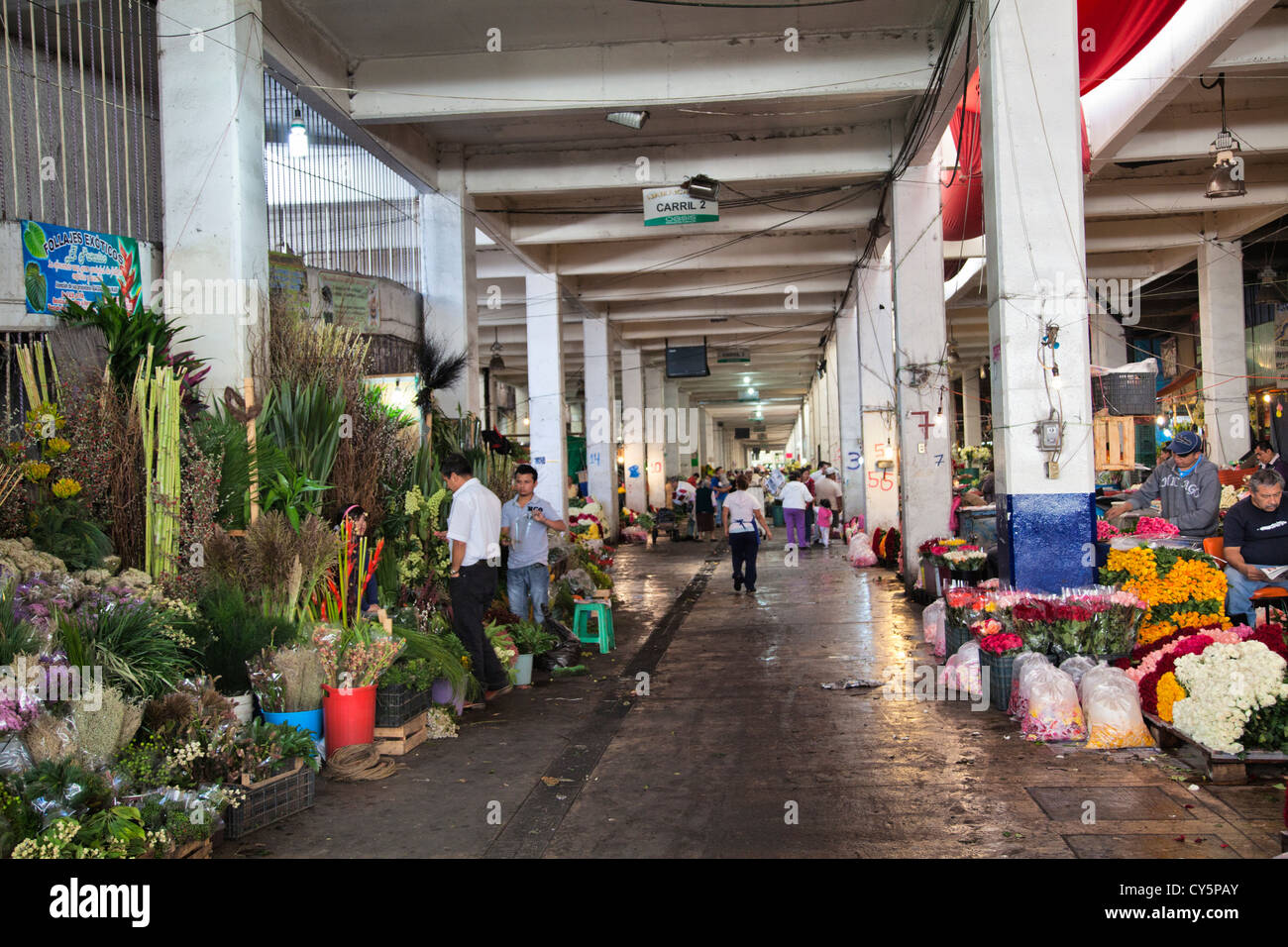 Flower Aisle at Jamaica Market in Colonia Jamaica in Venustiano