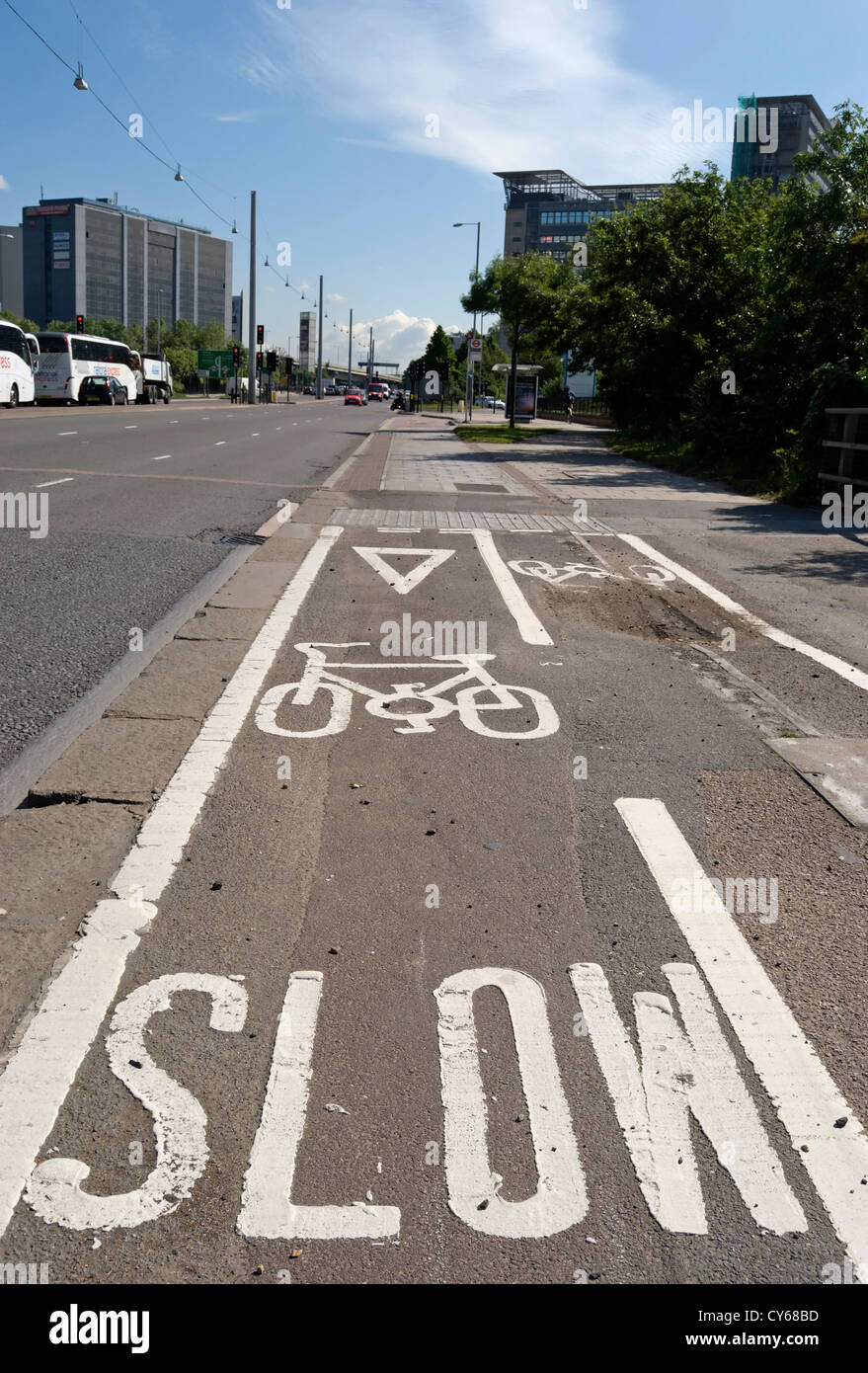 Cycle lane road marking hires stock photography and images Alamy