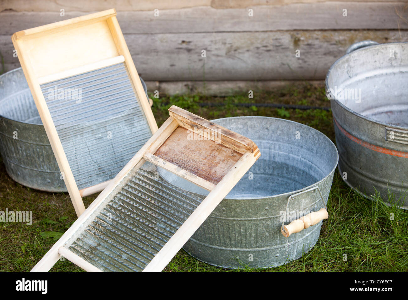 Washboard wash board hi-res stock photography and images - Alamy