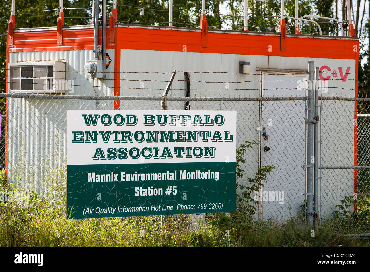 Air quality monitoring station hires stock photography and images Alamy