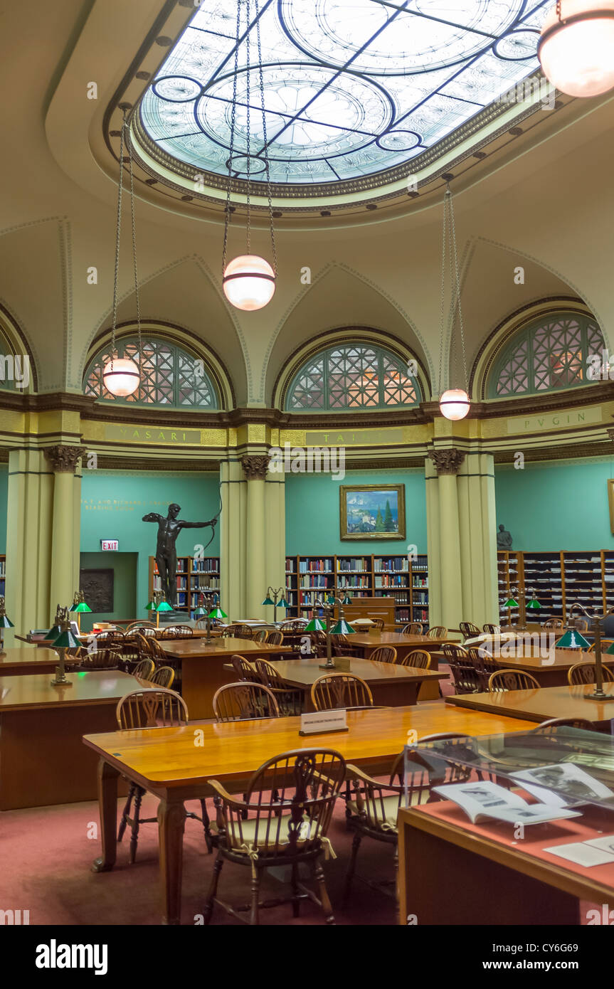 Chicago, Illinois Art Institute of Chicago, view of the Franke Reading Room with stained glass ceiling by Louis Millet Stock Photo