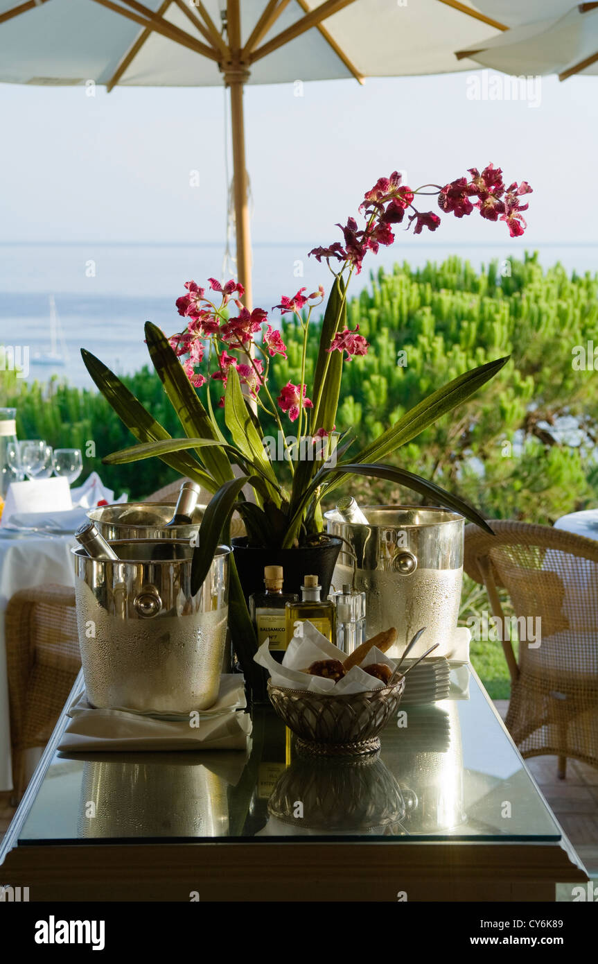 Moorish style Portuguese hotel with beach bar and Michelin star restaurant on Algarve coast Stock Photo