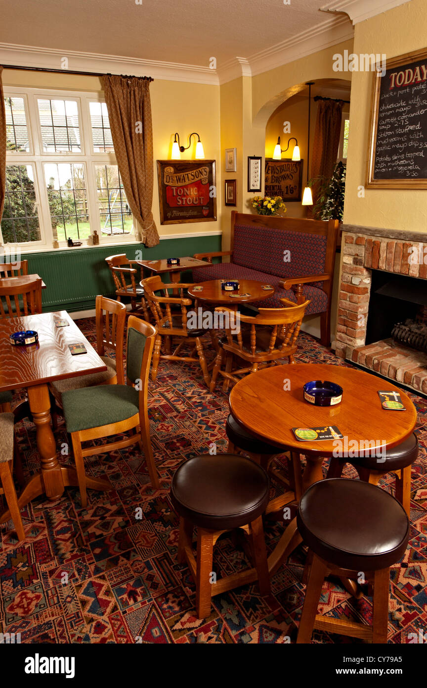 wagon and horses pub interior Stock Photo Alamy
