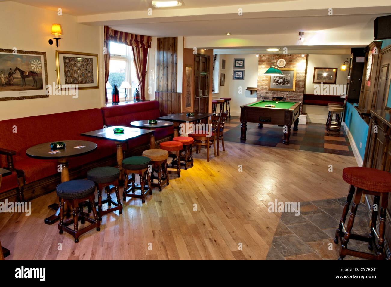 the new clock pub Pool table Stock Photo Alamy