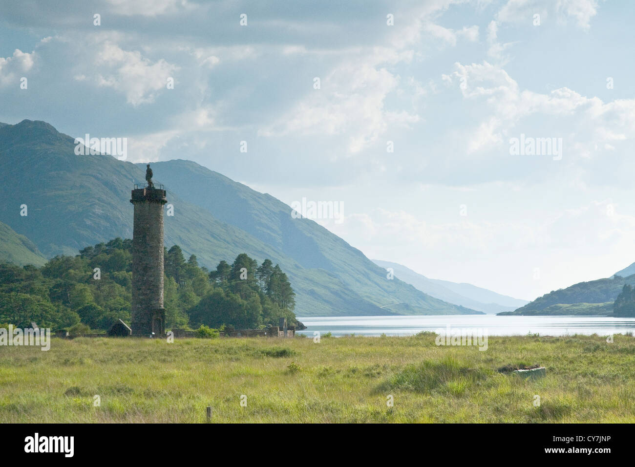 Glenfinnan Monument standing on the shoreline of Loch Shiel, NW Highlands. Marks the location where Prince Charles Edward Stuart Stock Photo