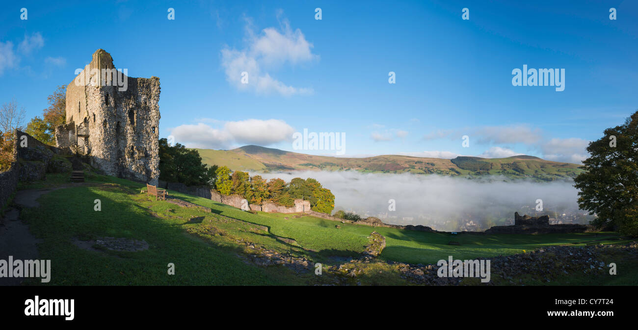 Panoramic view of Peveril Castle in Hope valley, Peak District, Derbyshire Stock Photo
