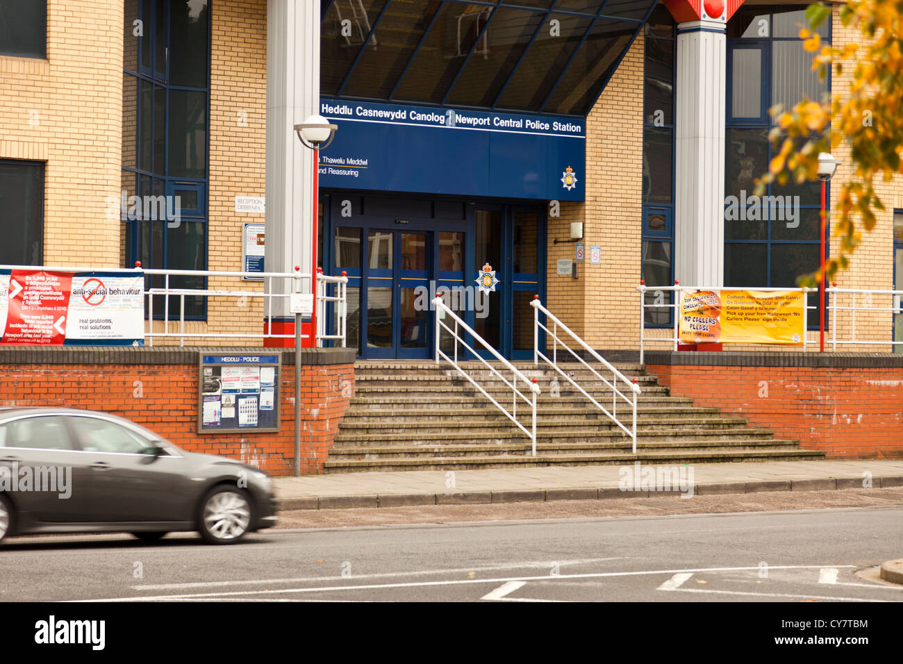 Newport Central Police Station, Cardiff Road Newport Wales UK Europe. Stock Photo