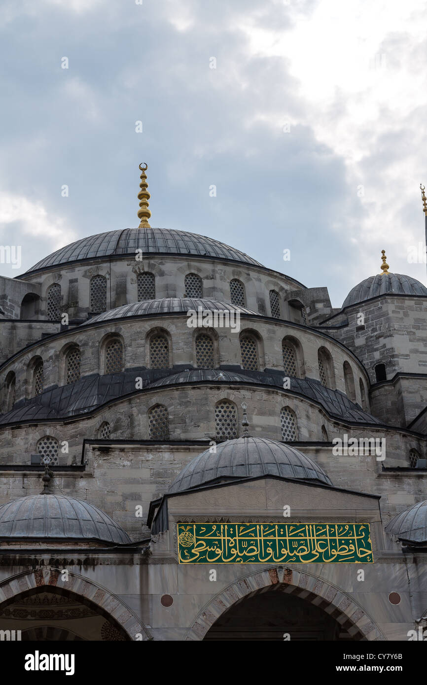 sultan ahmed mosque (blue mosque) exterior in istanbul turkey Stock ...