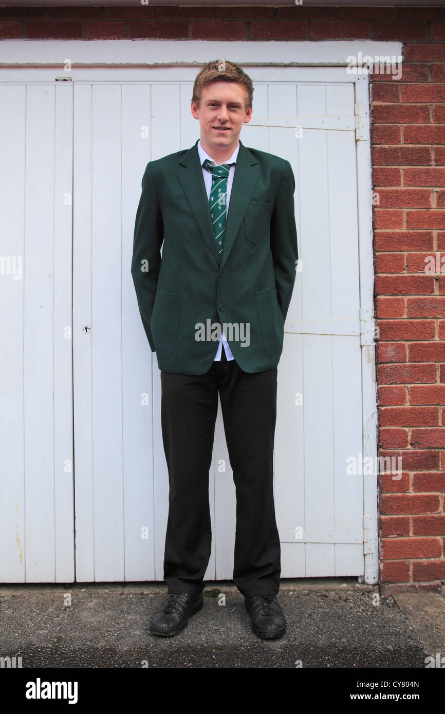 school dress boy
