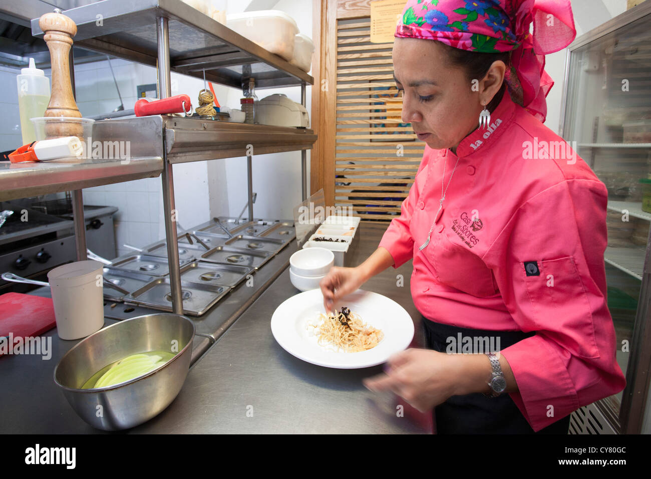 Chef Pilar Cabrera at work in La Olla restaurant in the historic center of Oaxaca, Mexico. Stock Photo