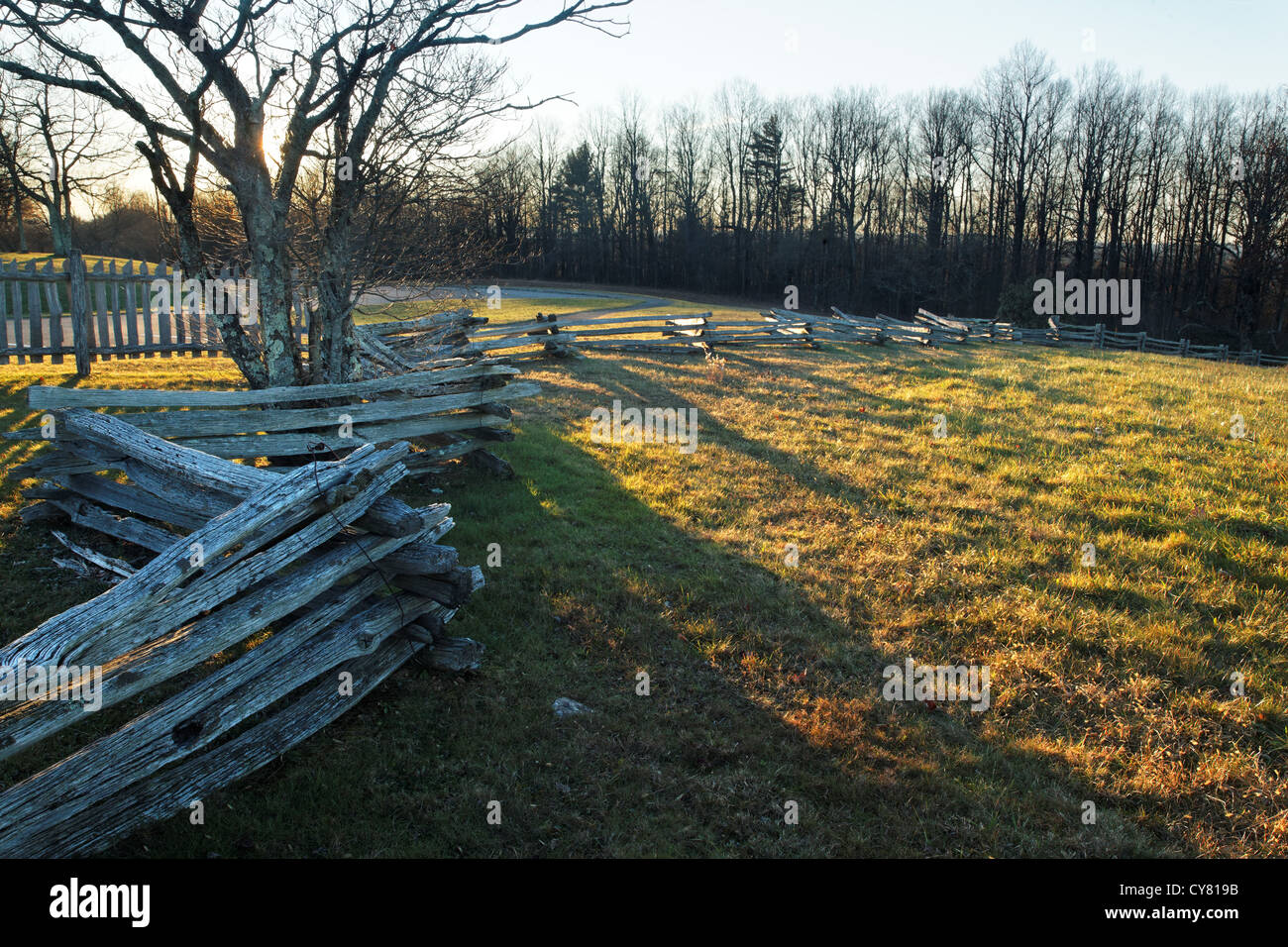 Split-rail fence at Groundhog Mountain Scenic Overlook, Blue Ridge Parkway, Virginia, USA Stock Photo